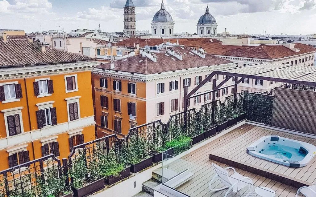 SUITE WITH JACUZZI Room, Genova, Rome