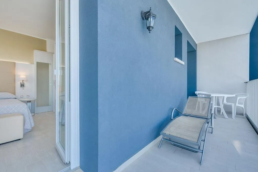 Room, Hotel Ambassador, Venice