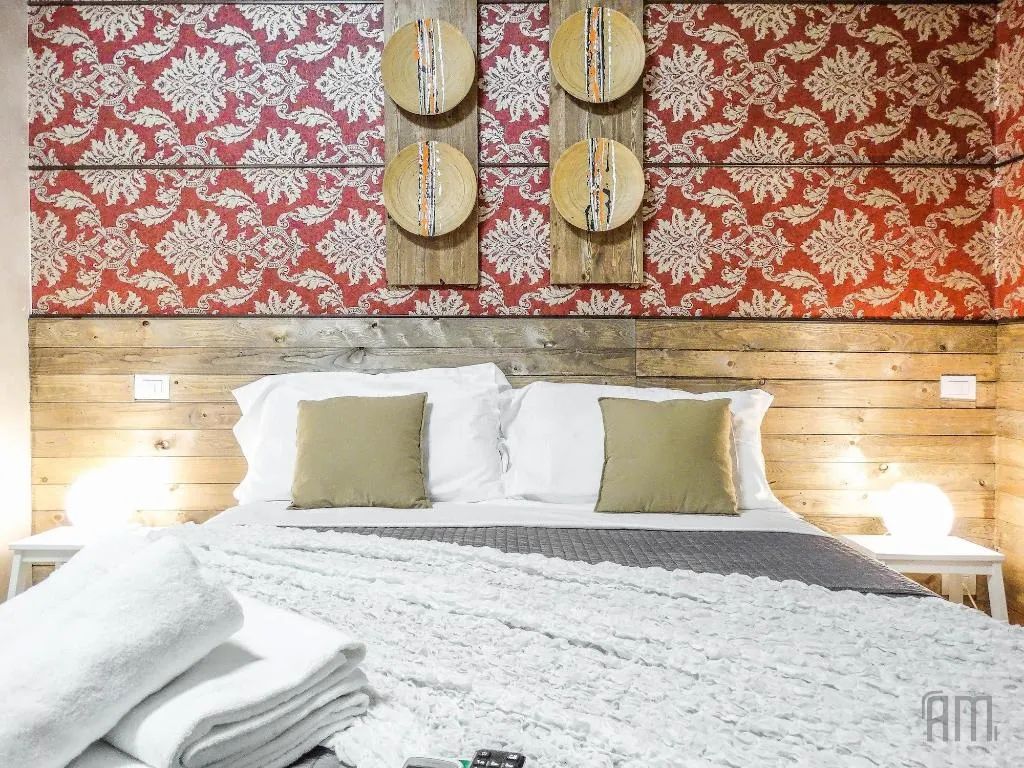 Room, Magic Door Rome, Naples