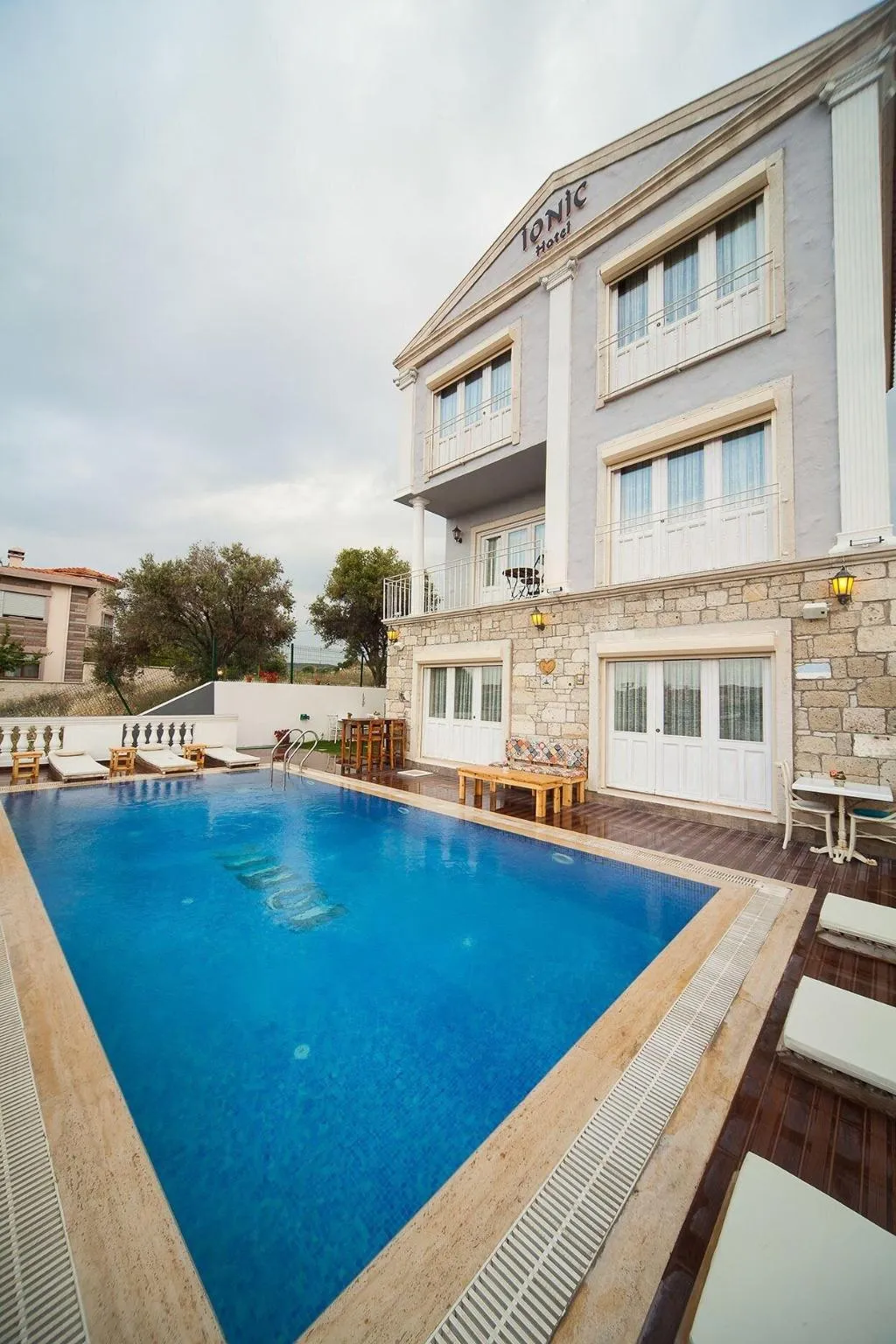 Sports and Entertainment, Ionic Hotel, Izmir
