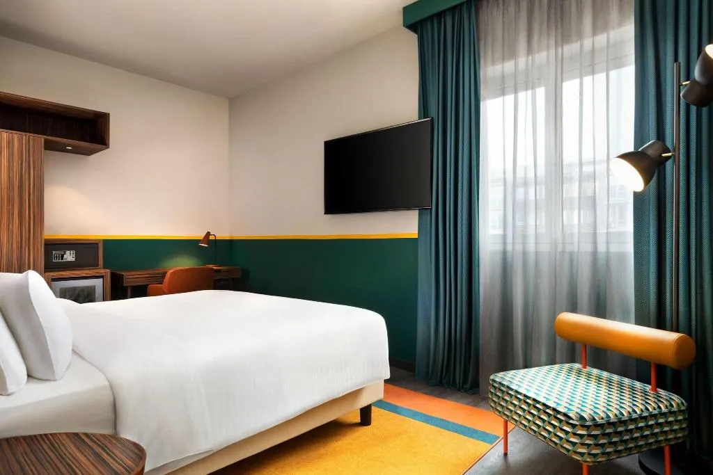 DOUBLE QUEEN SIZE BED Room, Duo Milan Porta Nuova, A Tribute Portfolio Hote, Milan