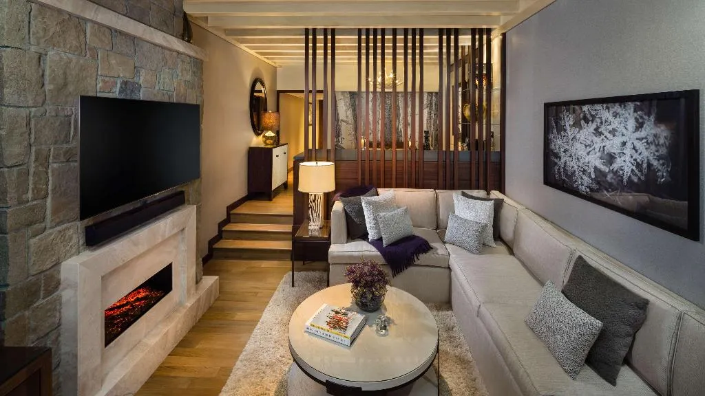CHALET DUPLEX Room, Kempinski Mall of the Emirates, Dubai