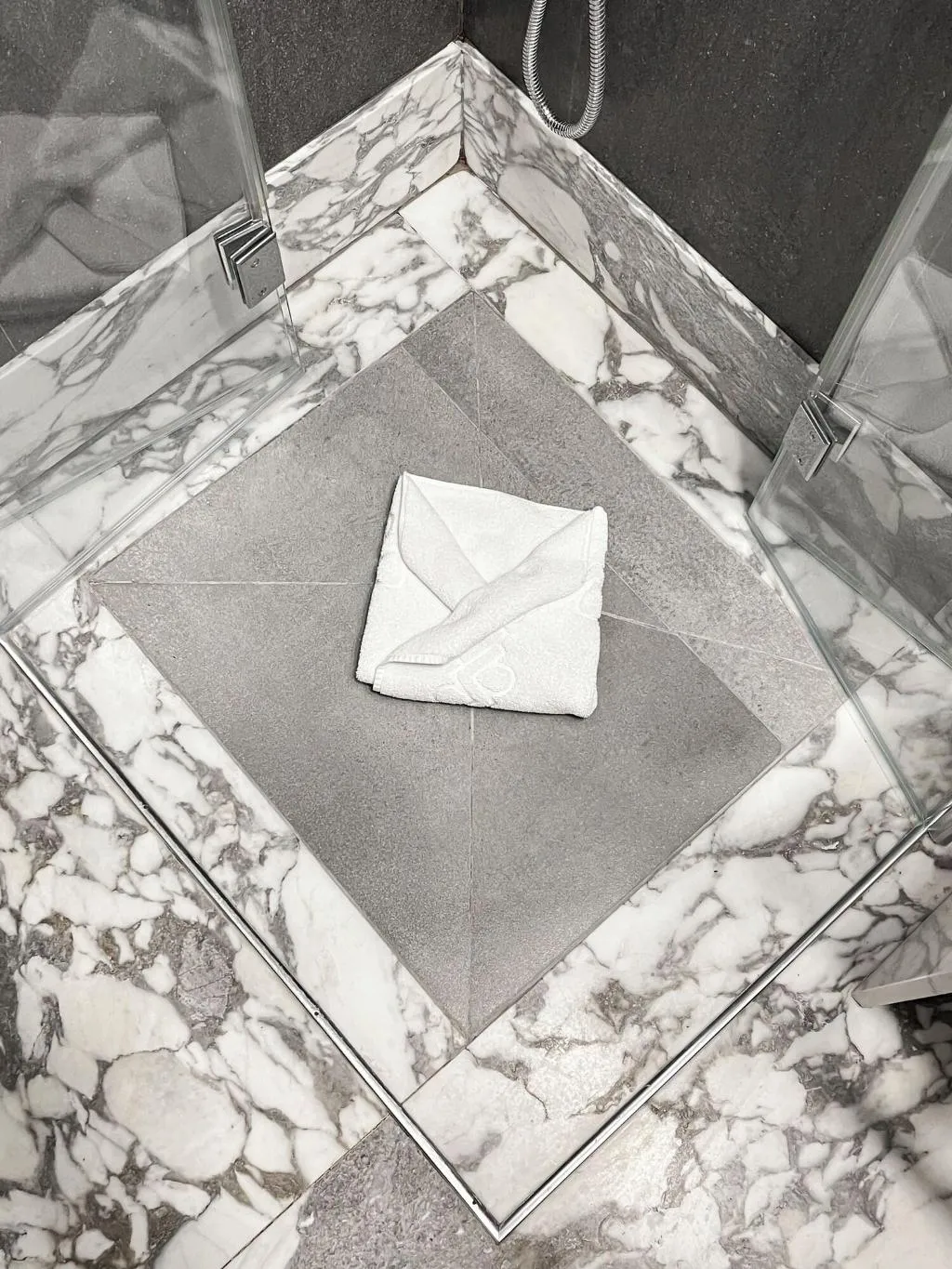 SINGLE STANDARD Room, Hotel La Scala, Florence