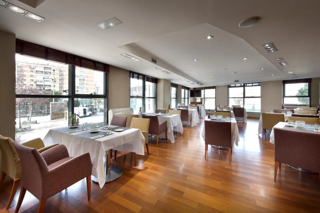 Restaurant, Exe Plaza, Madrid