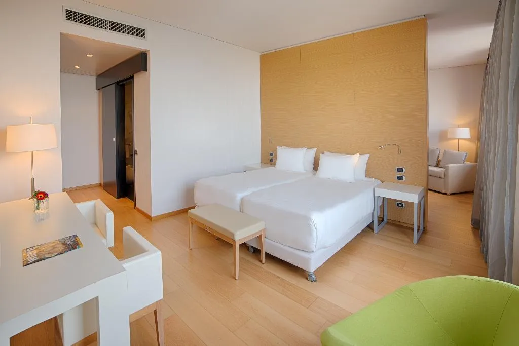 FAMILY ROOM STANDARD Room, NH Milano Fiera, Milan