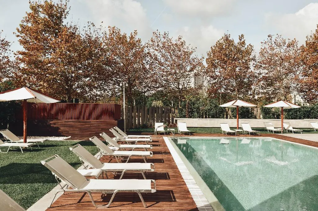Pool, The Pearl Troia, Lisbon