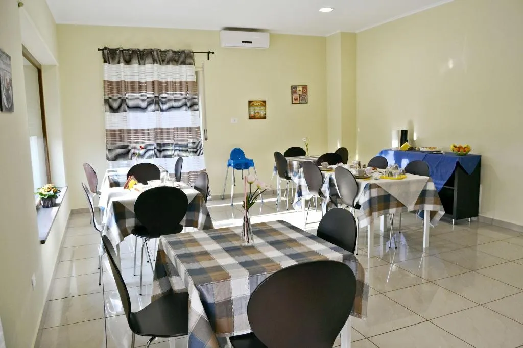 Restaurant, B&B Casa Mia, Taormina
