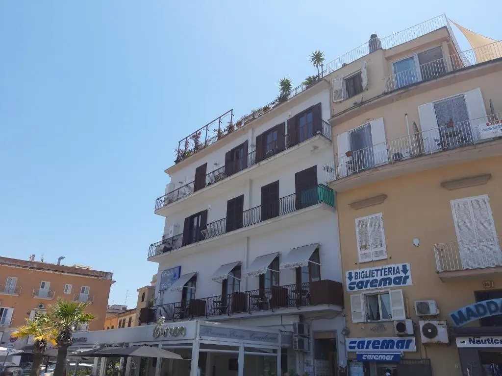 General view, Relais Al Porto, Naples