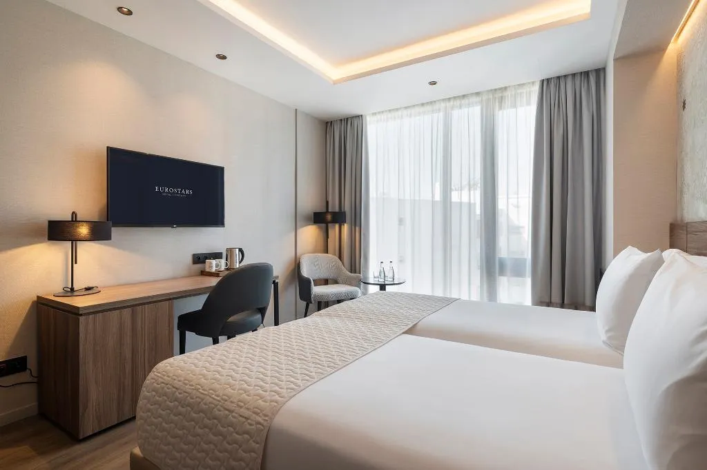 DOUBLE DELUXE Room, Eurostars Casa Anfa, Casablanca