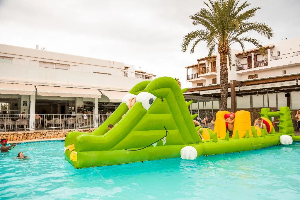 Sports and Entertainment, Hotel Cala d’Or Playa, Majorca