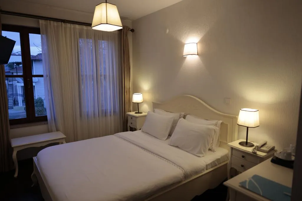 DOUBLE GARDEN VIEW Room, Ferahi Evler Butik Otel, Izmir
