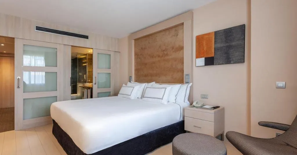 Room, Melia Sevilla, Seville
