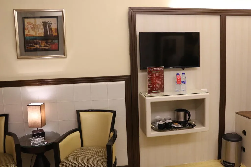 Double or Twin DELUXE Room, Al Khaleej Grand, Dubai