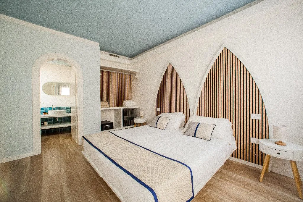 DOUBLE DELUXE SEA VIEW Room, New Barcavela Hotel, Cagliari