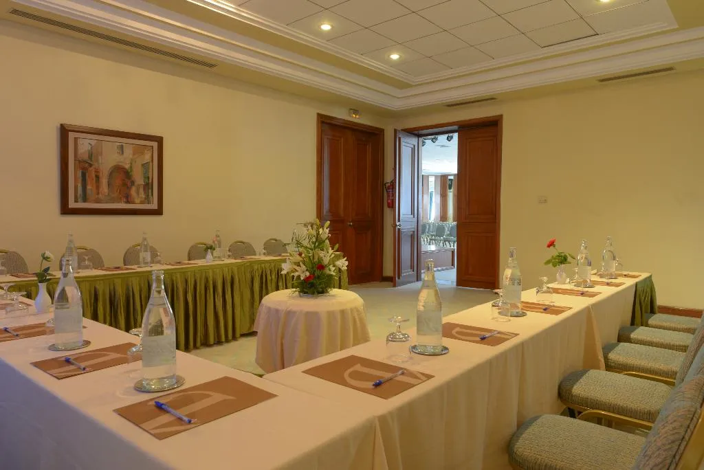Conferences, El Mansour, Tunisia