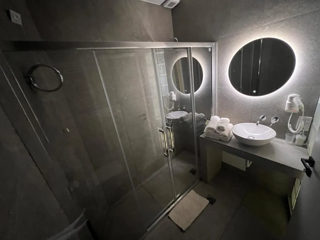 Double or Twin STANDARD Room, Theoxenia Boutique Hotel, Santorini