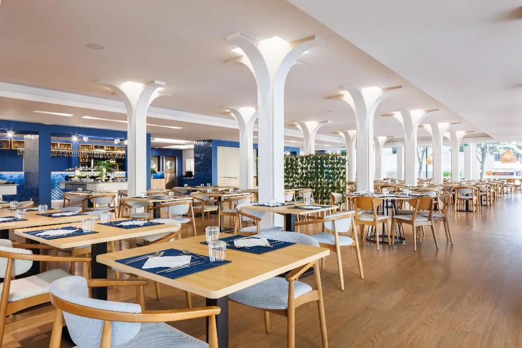 Restaurant, Jupiter Algarve Hotel – Beach & Spa, Algarve