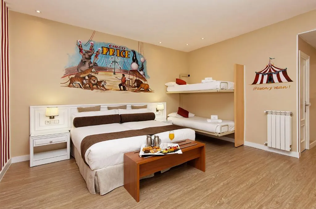 QUADRUPLE STANDARD Room, Grupotel Mayorazgo, Madrid