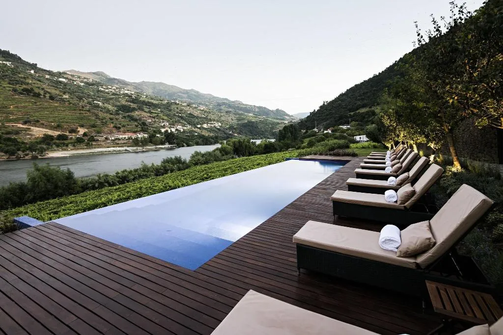 Pool, Quinta de S. Bernardo Winery & Farmhouse, Porto