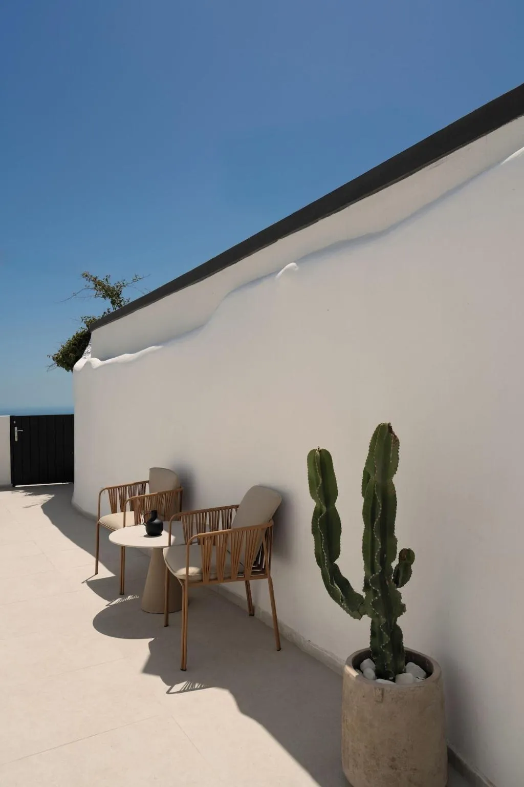 Room, You And Me Suites, Santorini
