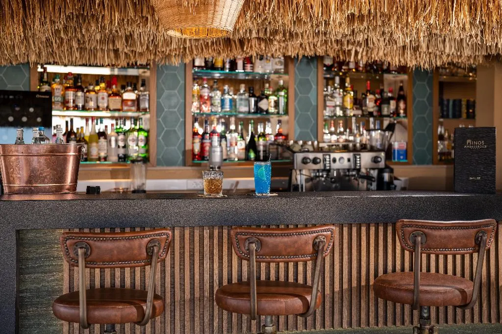 Bar, Minos Ambassador All Suites & Spa - Adults Only, Crete