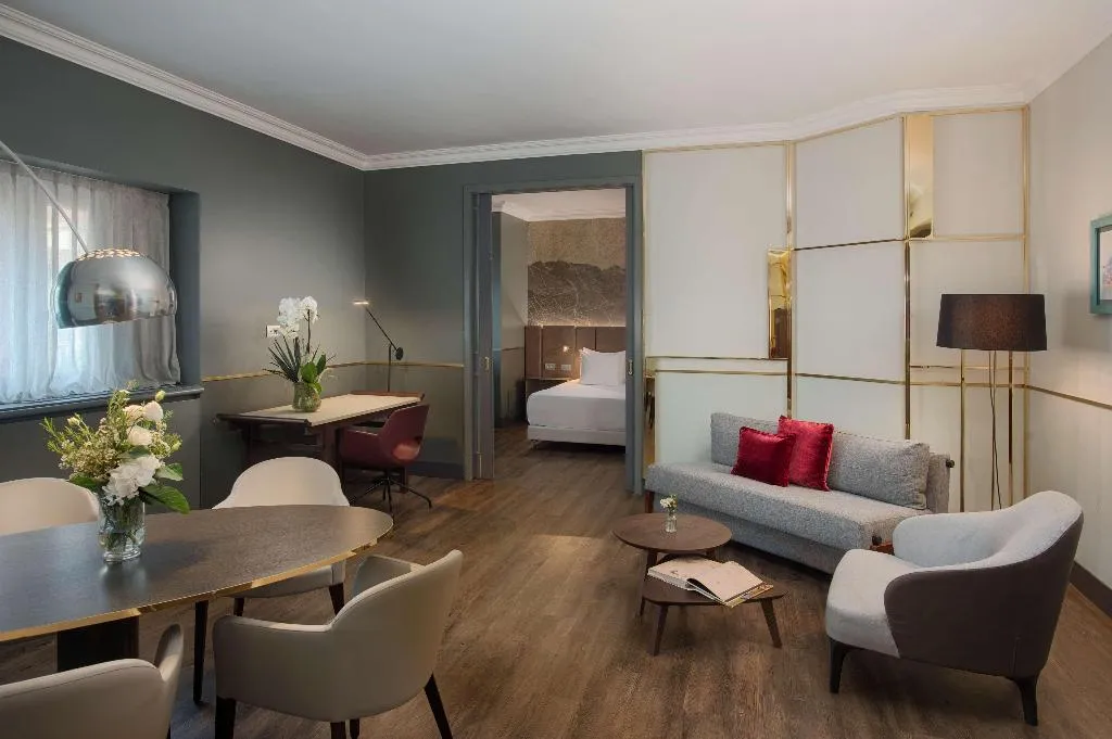 Room, NH Collection Milano Porta Nuova, Milan