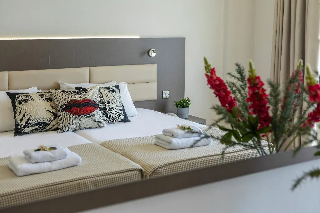 Room, Queens Bay, Cyprus
