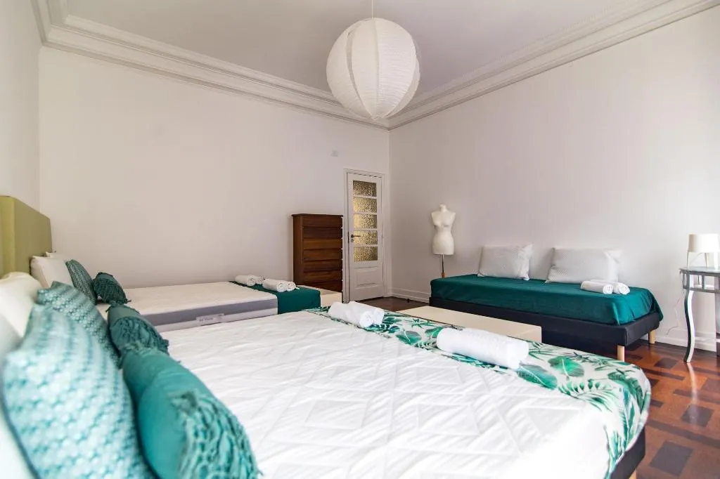 Room, Home Sweet Lisbon, Lisbon