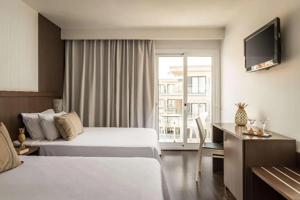 Room, Alegria Mariner, Costa Brava