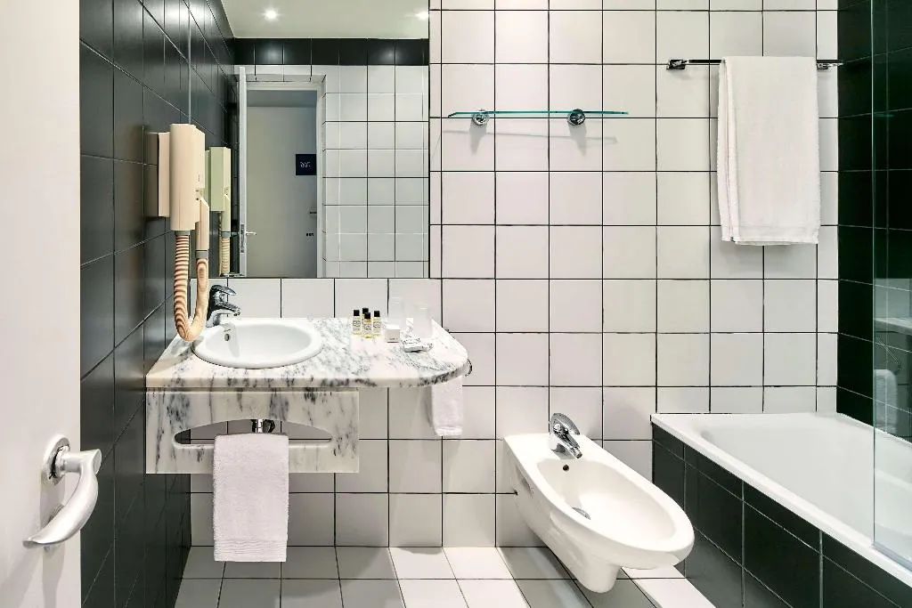 DOUBLE STANDARD Room, NH Lagos Algarve Resort, Algarve