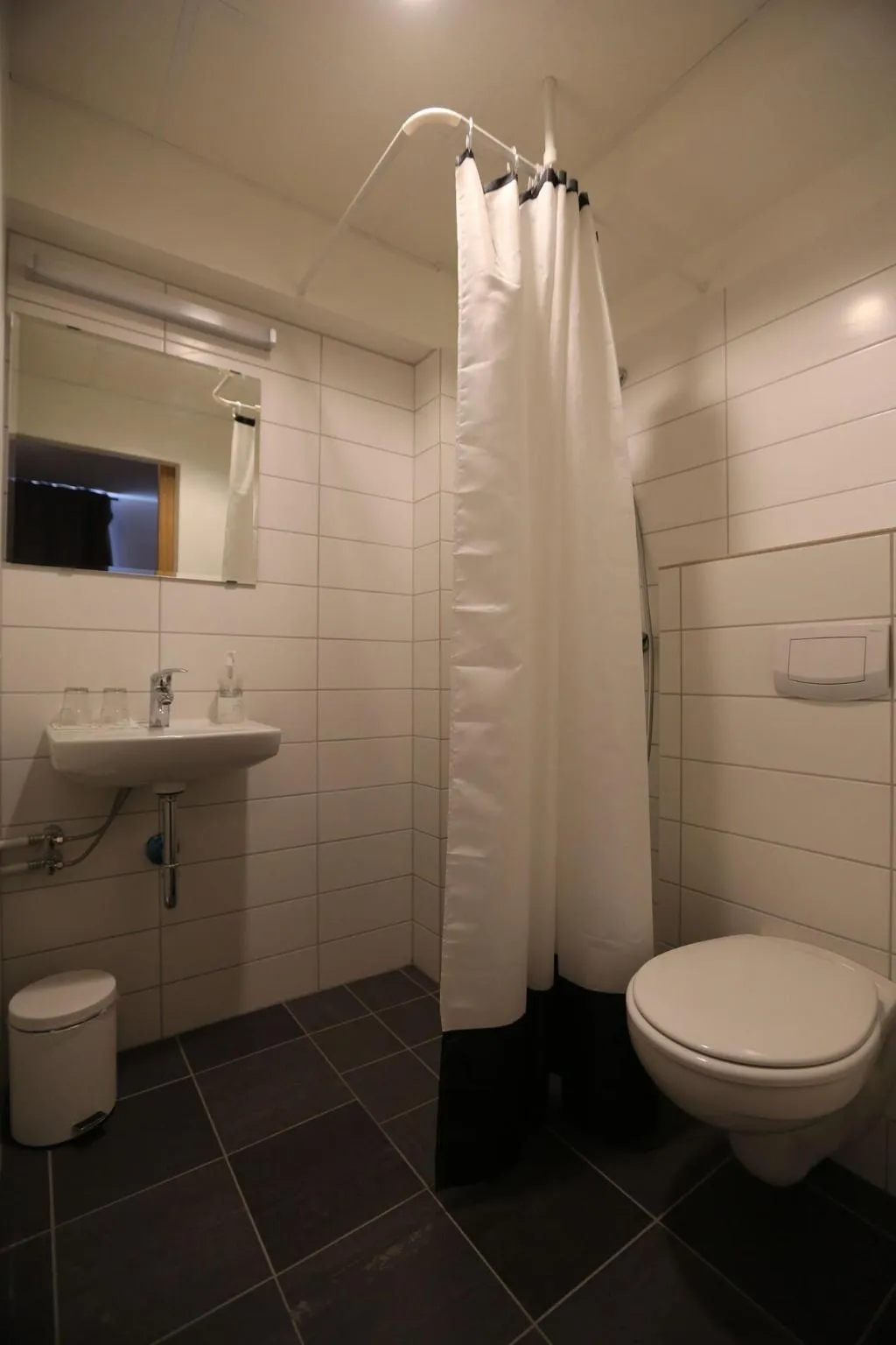 Room, 100 Iceland Hotel, Reykjavik