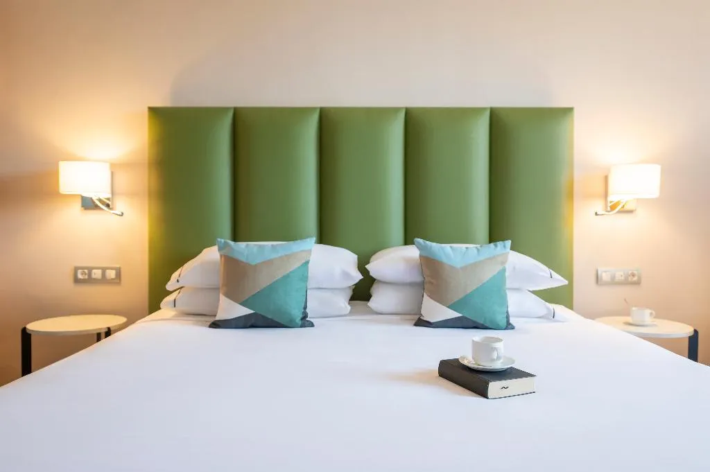 DOUBLE SINGLE USE STANDARD Room, Hesperia Sant Just, Barcelona