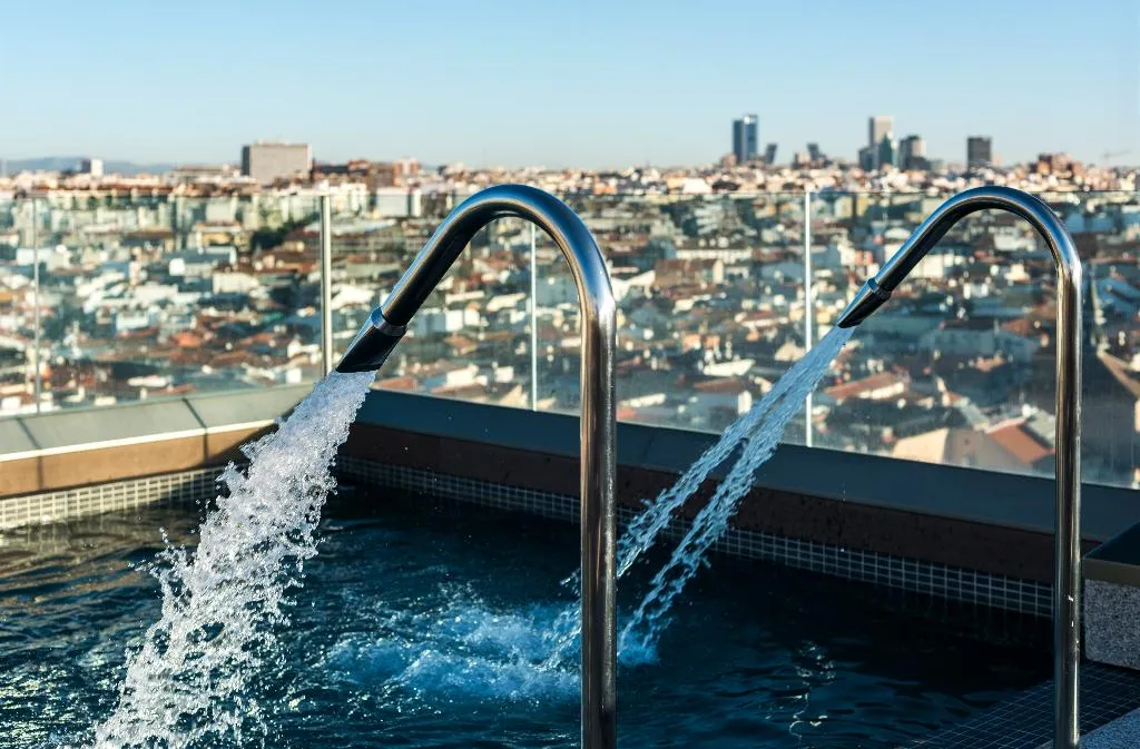 Pool, Gran Via Centric II, Madrid