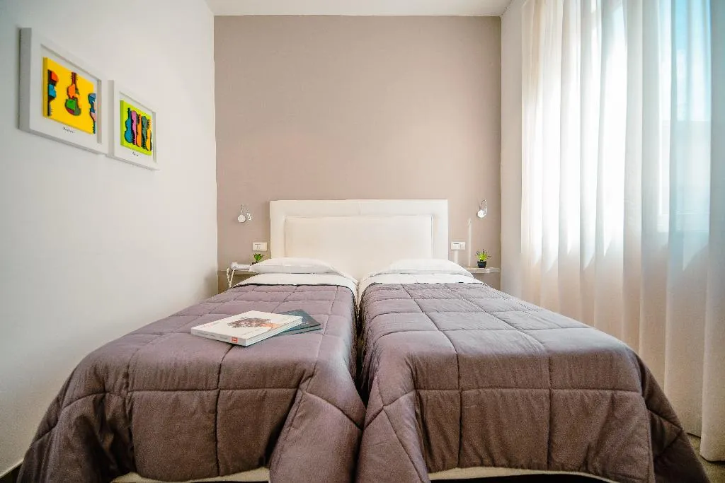 TWIN DELUXE Room, Hotel Bruman Salerno, Naples