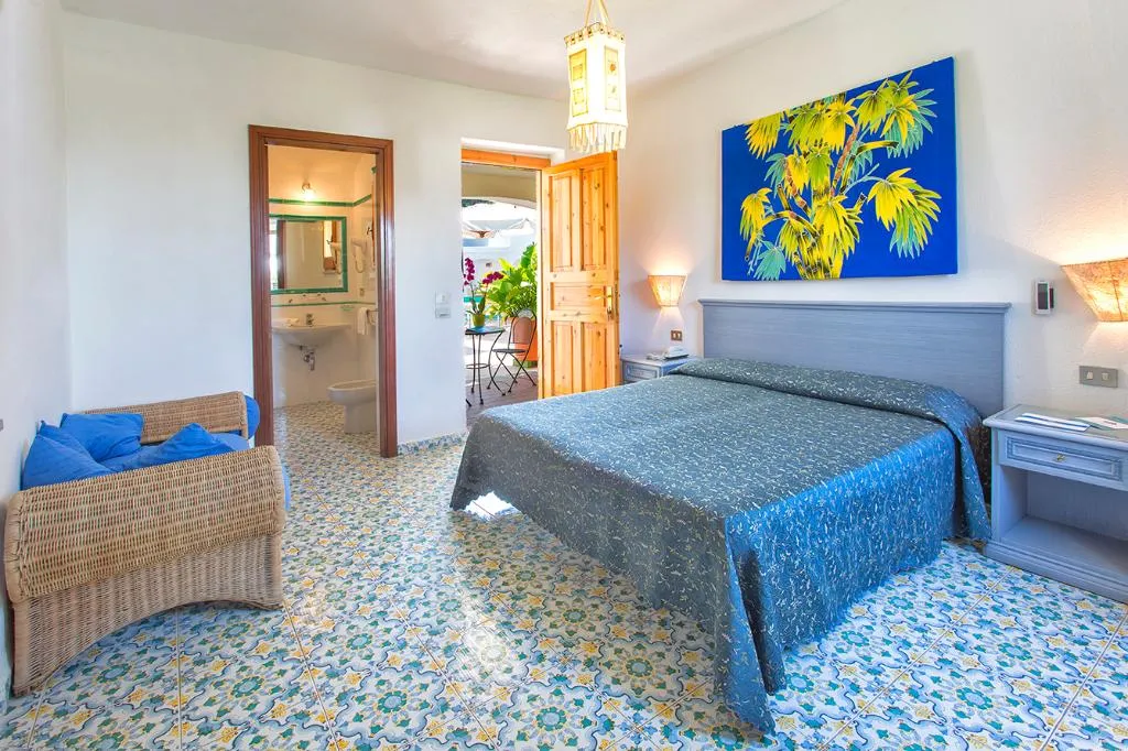 Room, La Scogliera, Naples