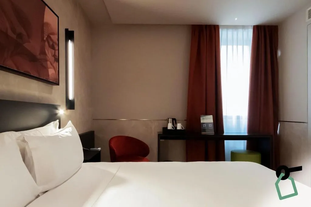 Room, Hotiday Room Collection – Milano Cinque Giornate, Milan