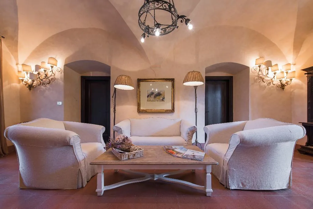 Lobby, Borgo di Pietrafitta Relais, Florence