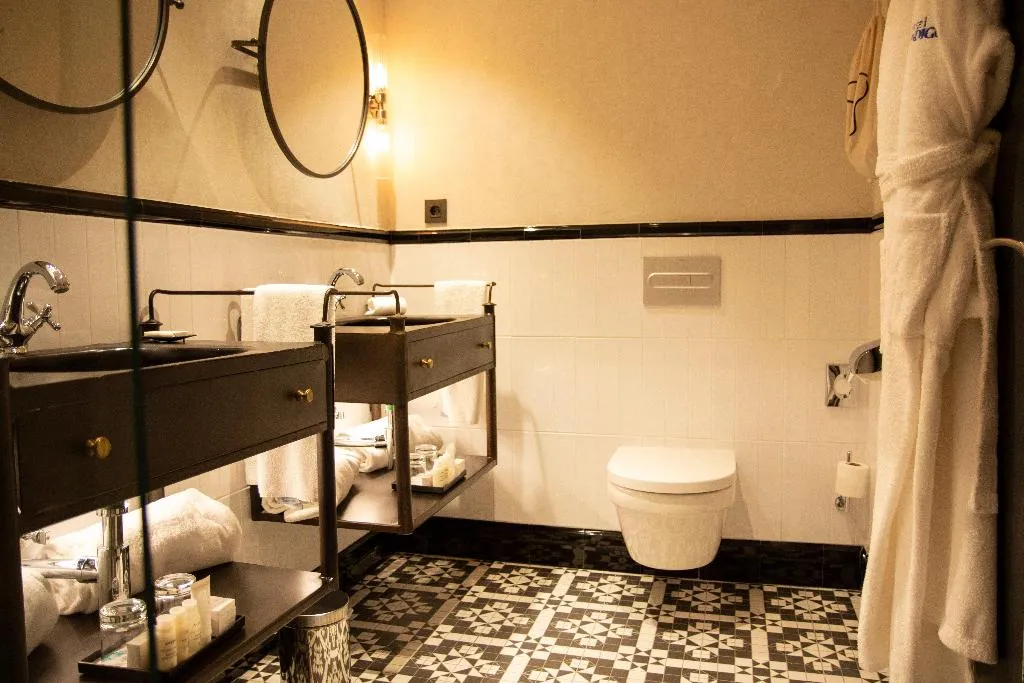 SUITE KING BED ONE BEDROOM  Room, Hotel Indigo Madrid - Gran Via, Madrid