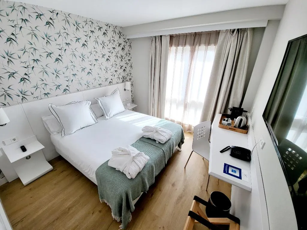 Room, Hotel Monte Rozas, Madrid