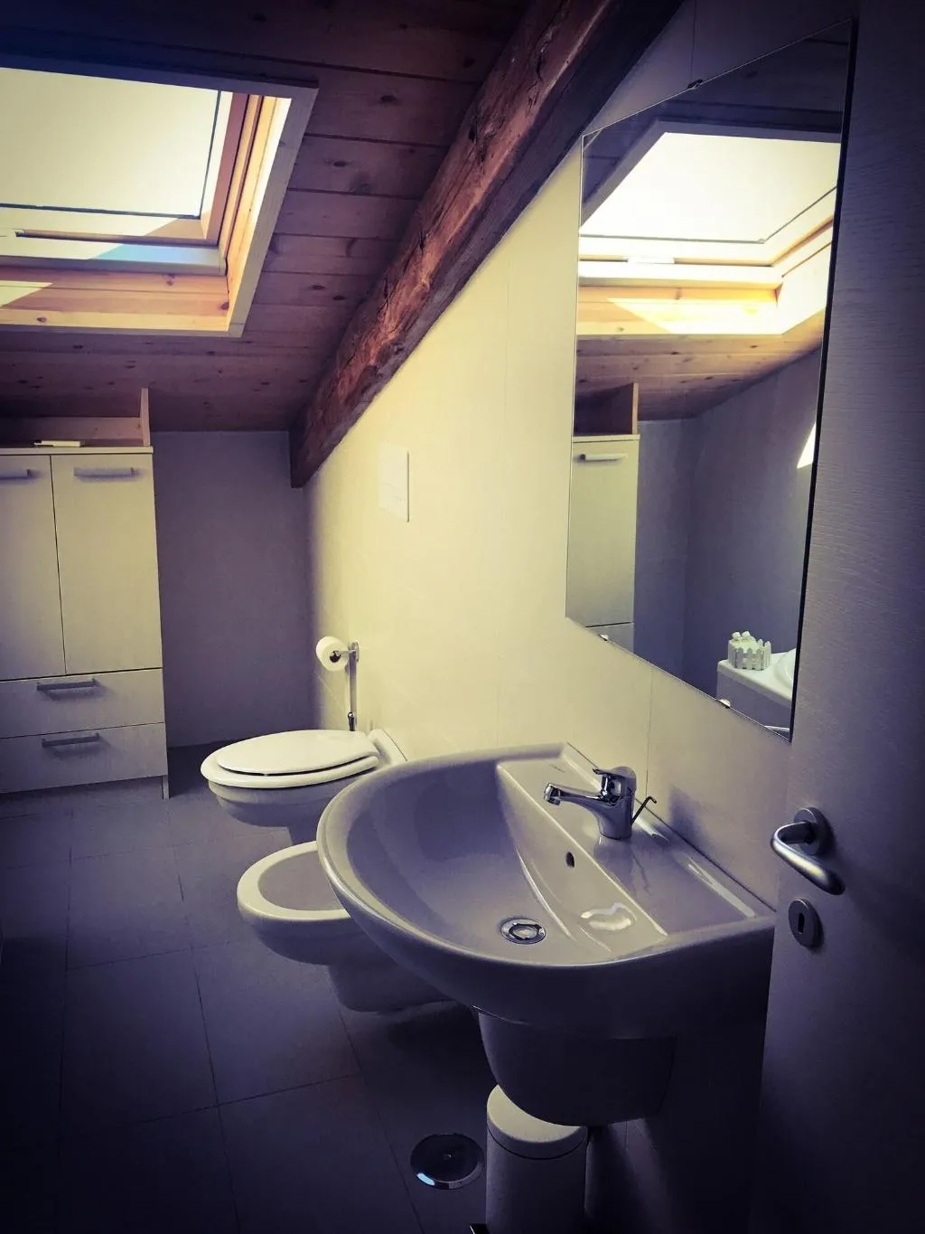 Room, Na Bona Nuttata, Naples