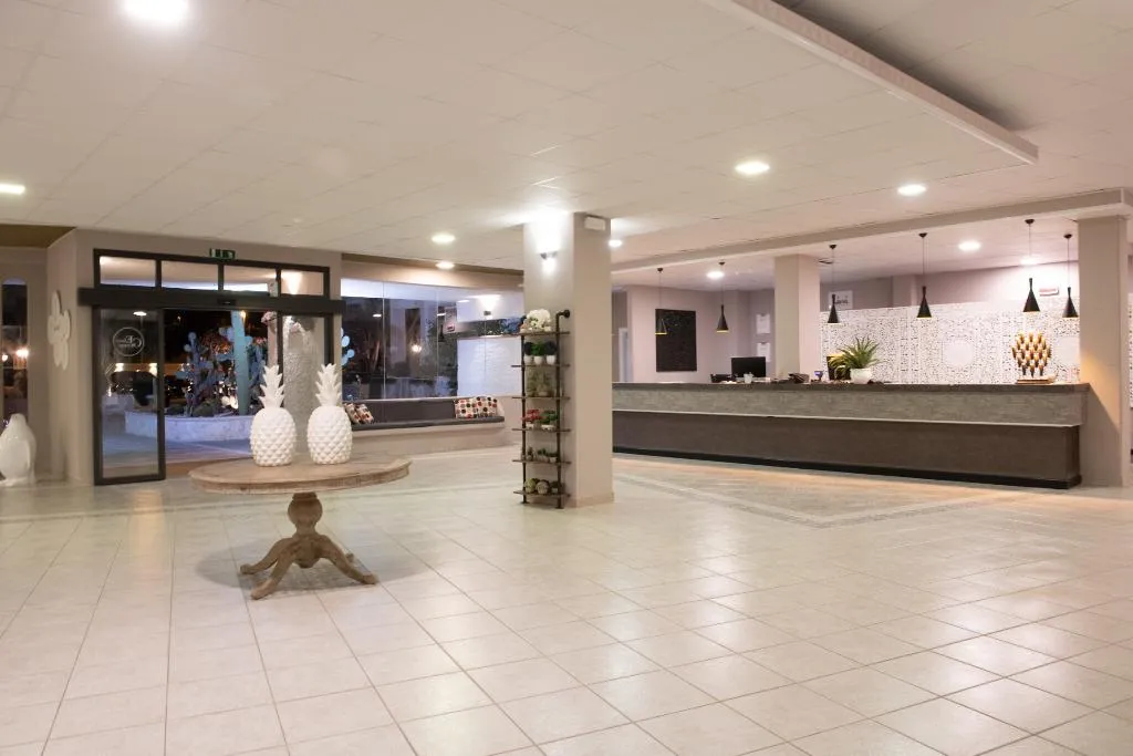 Lobby, Hotel Club Eloro, Catania