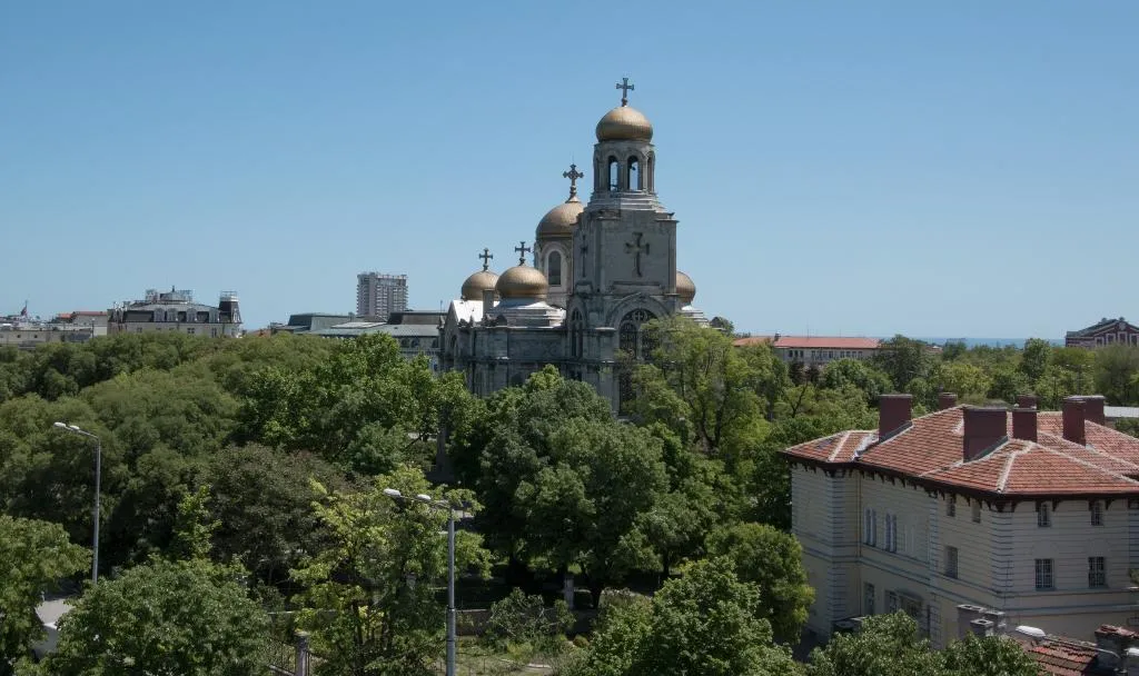 Terrace, Divesta, Varna