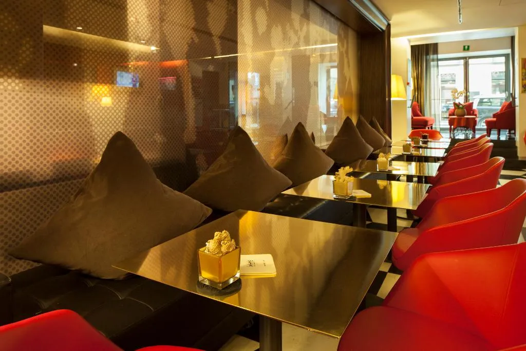 Bar, Milano Scala, Milan