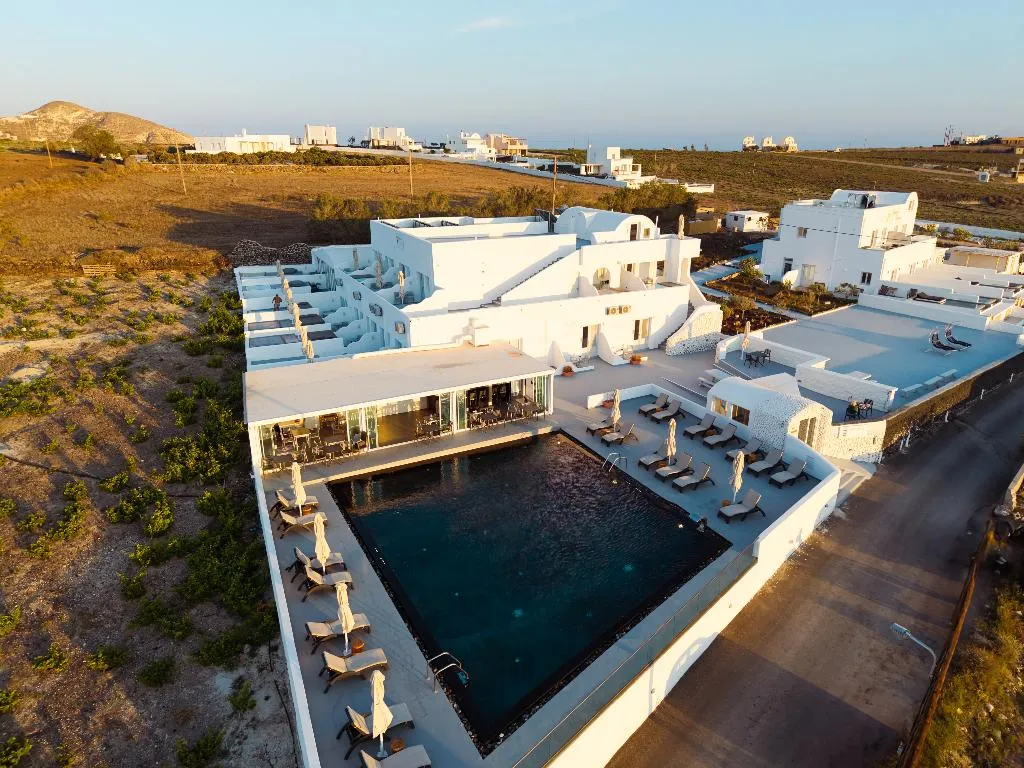 General view, Serenita Luxury Suites, Santorini