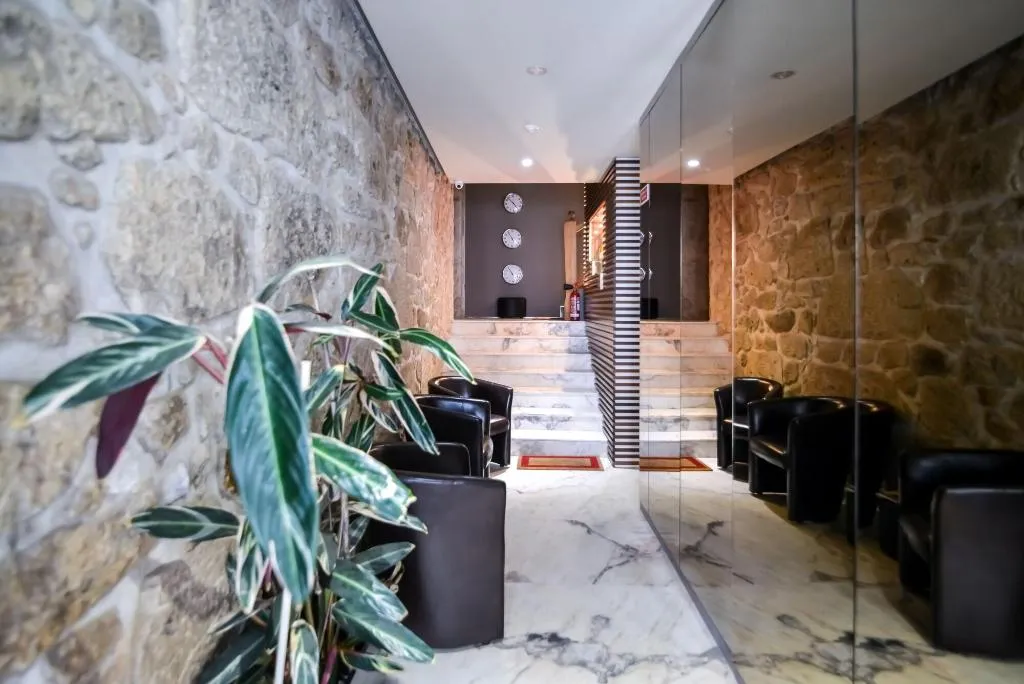 Lobby, Reis De Gaia, Porto