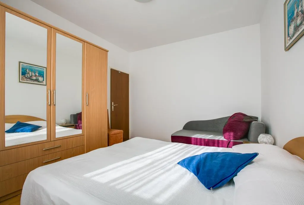 APARTMENT CAPACITY 4 Room, Apartments Petar, Istria