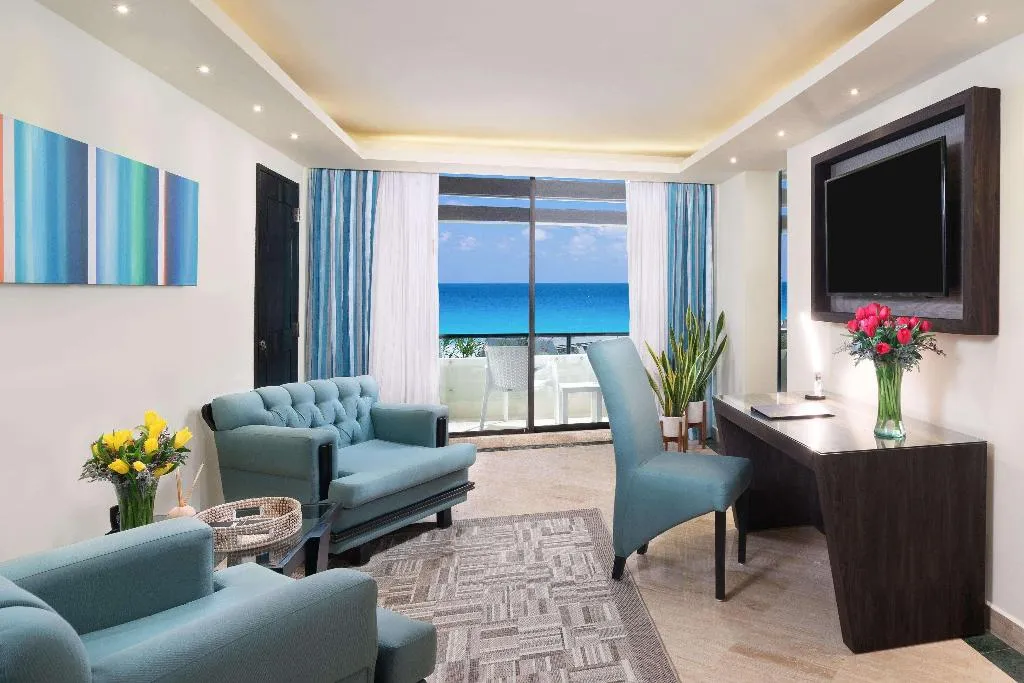 Room, The Pyramid Cancun by Oasis, Cancun Area