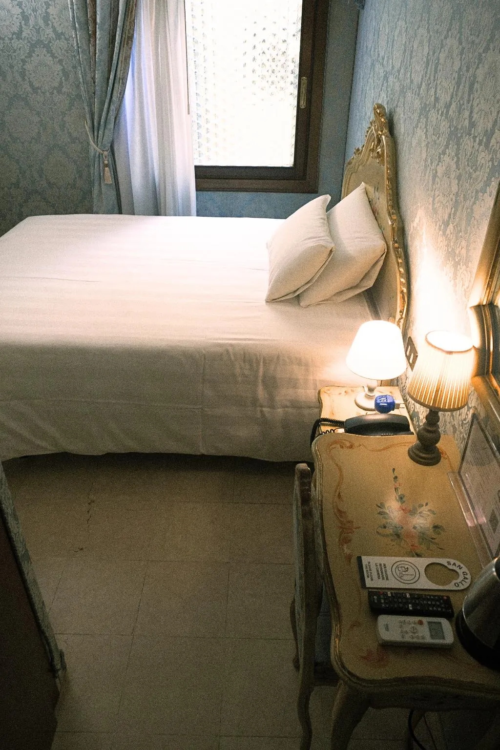 SINGLE WITH VIEWS Room, San Gallo, Venice