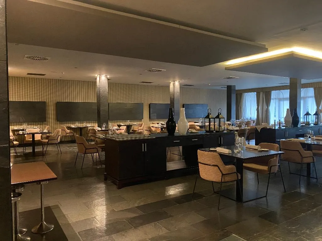 Restaurant, Parador de la Seu d'Urgell, Costa Brava