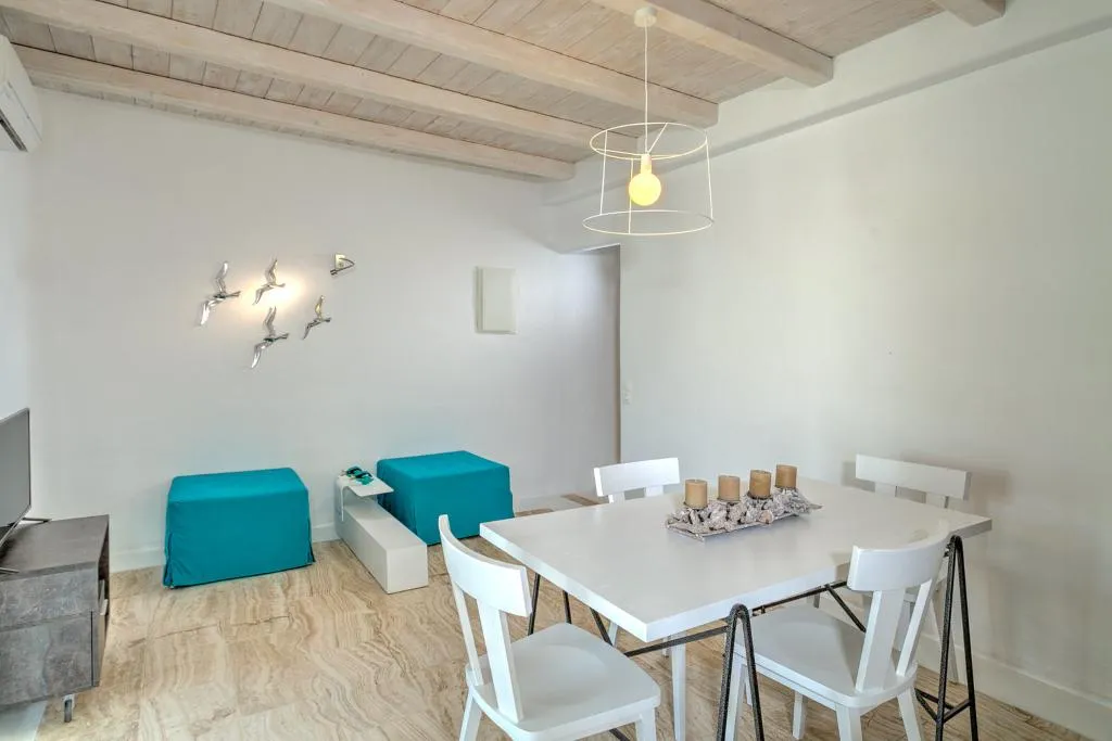Room, Senses Luxury Villas & Suites, Mykonos